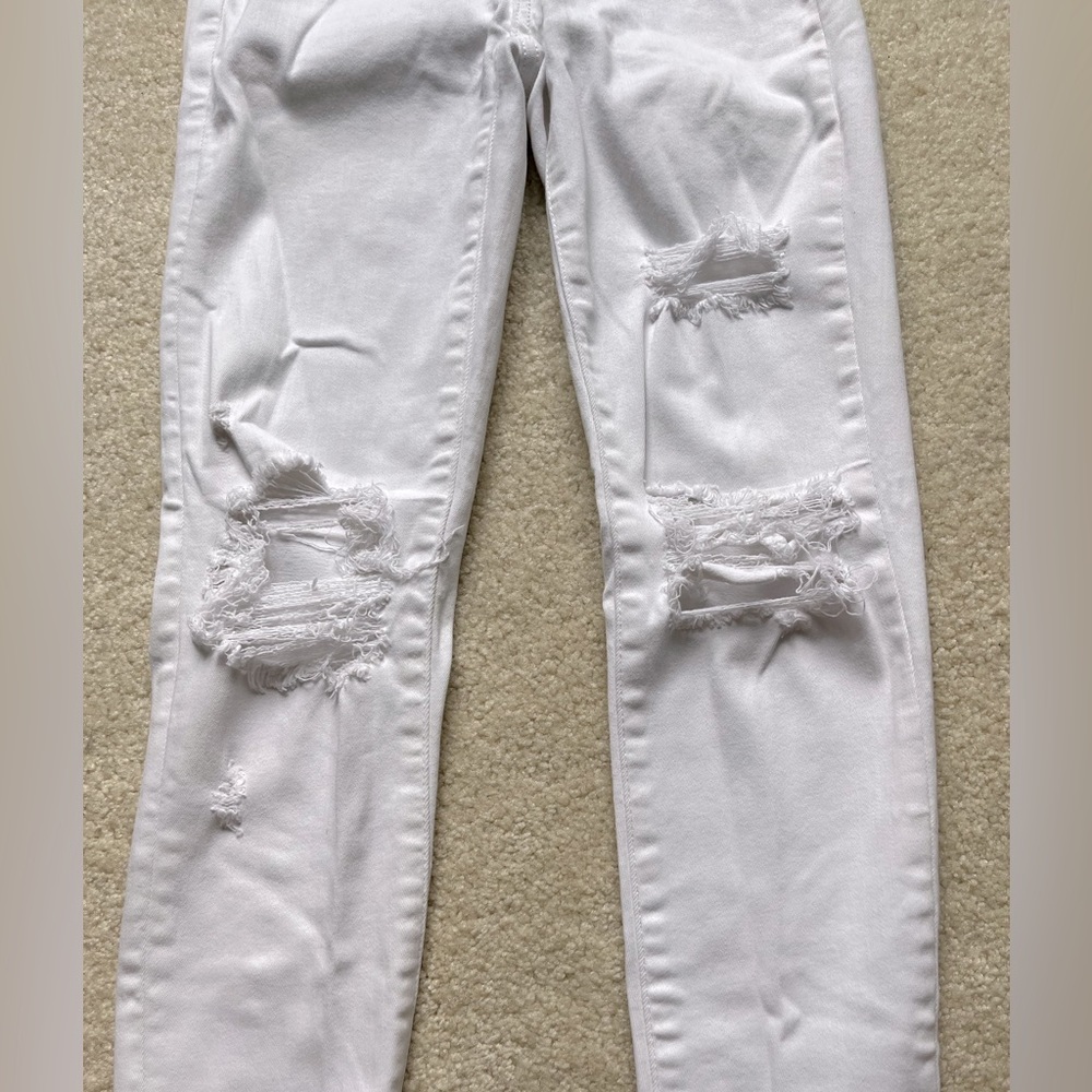 American Eagle white next level stretch short ripped jeans